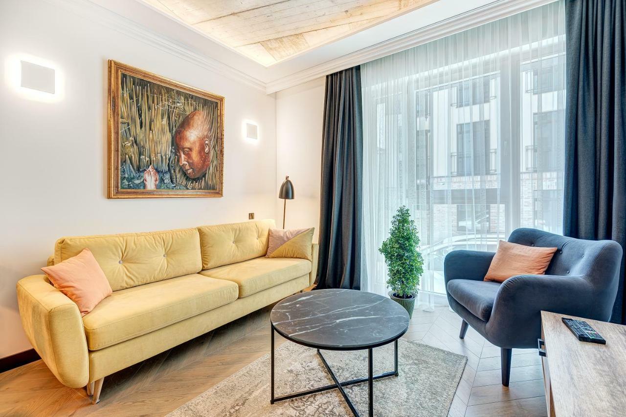 Happy Inn Presidential, Self Check-In, Parking In The Underground Garage Vilnius Luaran gambar