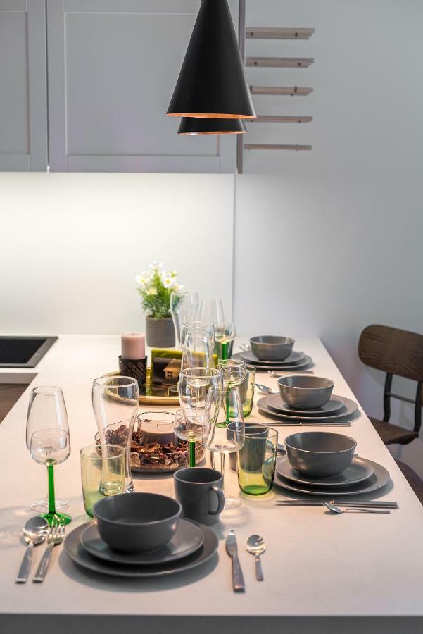 Happy Inn Presidential, Self Check-In, Parking In The Underground Garage Vilnius Luaran gambar