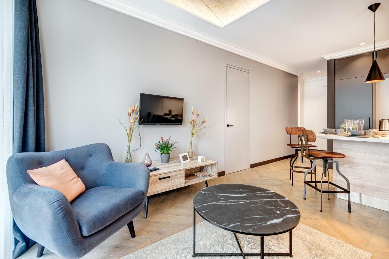 Happy Inn Presidential, Self Check-In, Parking In The Underground Garage Vilnius Luaran gambar
